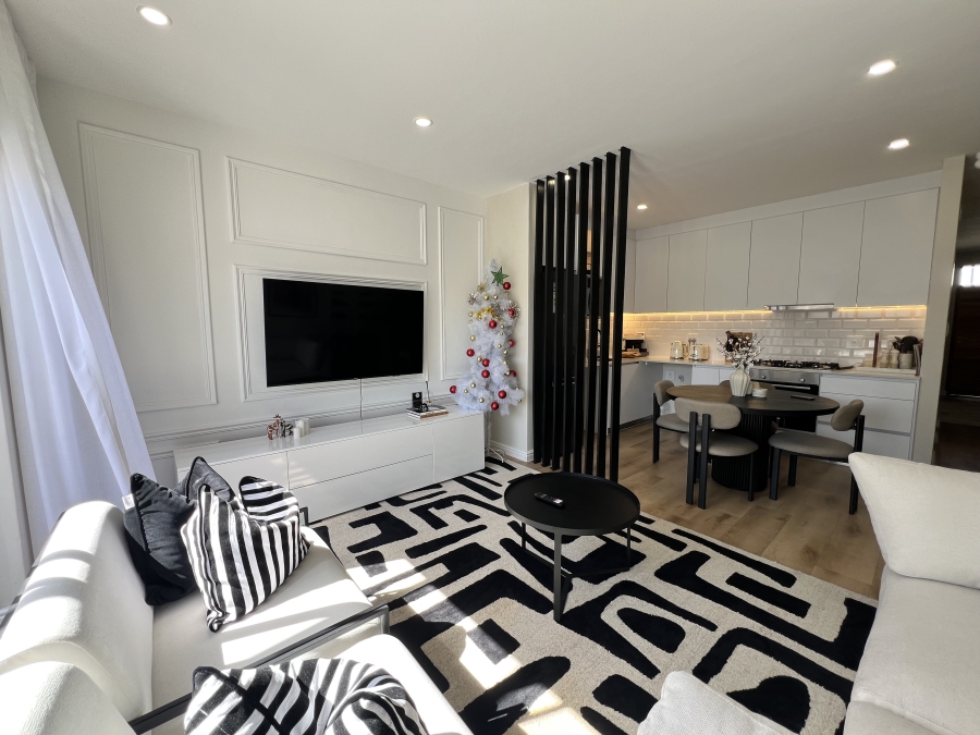 To Let 2 Bedroom Property for Rent in Sandown Western Cape